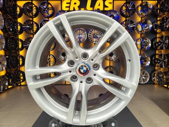 4 Adet BMW ORIJINAL 8-9*18 5*120 ET34 72.6 SILVER JANT REVİZE EDİLMİŞ (Takım) ürün görseli 1