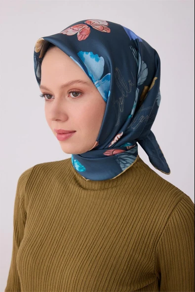 Belli Lacivert Obje Desen %100 Twill İpek Eşarp 4329-50 ürün görseli 1