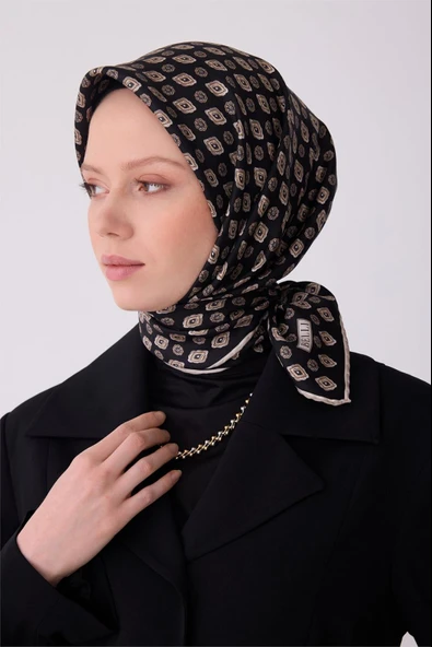 Belli Siyah Etnik Desen %100 Twill İpek Eşarp 4308-85 ürün görseli 1