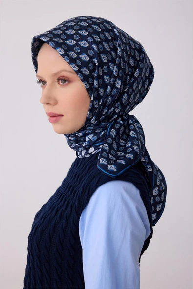 Belli Lacivert Etnik Desen %100 Twill İpek Eşarp 4308-04 ürün görseli 1