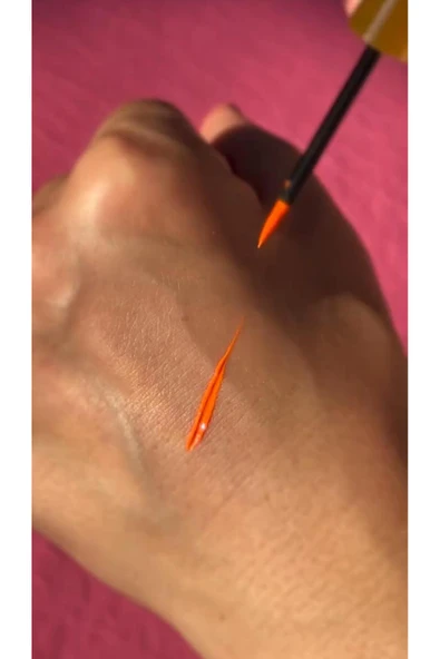 MOV Likit Eyeliner Turuncu 3.5 gr - Resim 3