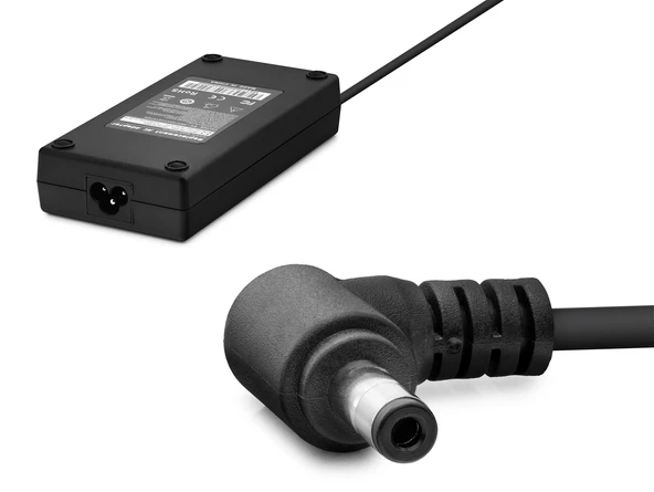 19.5V 9.23A 180W Laptop Adaptörü - 5.5X2.5Mm - Asus Toshiba Casper Uyumlu - Siyah GXHH3 ürün görseli 1