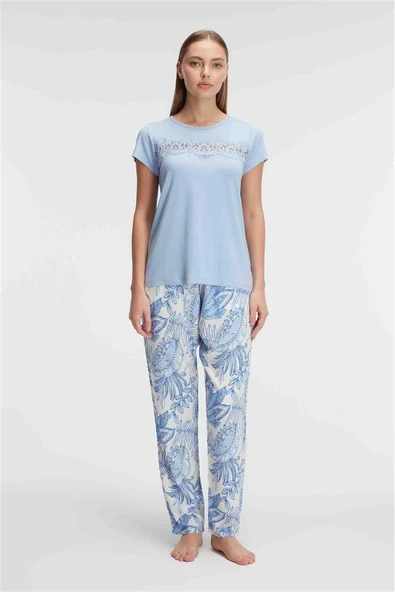 HERŞEYTREND  Kısa Kol Bisiklet Yaka Kadın Viskon Çiçek Desenli Yazlık ÖRME Dantel Detaylı Pijama Takımı ürün görseli 1