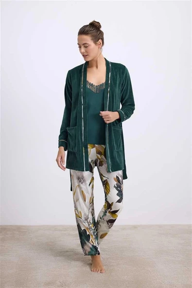 HERŞEYTREND  Kadife Sabahlık, Dantelli Atlet ve Desenli Pantolon Pijama Takımı ürün görseli 1