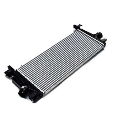 Opel / Astra K 1.6 Dizel Turbo intercooler Radyatörü Orijinal ürün görseli 1