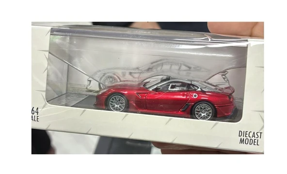 Rhino Ferrrari 599 GTB Kırmızı 1/64 Model Araba ürün görseli 1
