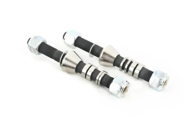 BMW Stud Replacement Kiti – 1/2" Roll Center Düzeltmeli Ön Alt Salıncak Seti ürün görseli 1