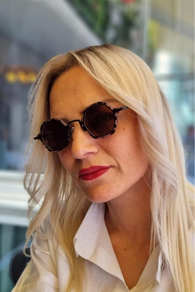 Uniquetrenders Kadın April Altıgen Punk Retro Model Güneş Gözlüğü ürün görseli 1