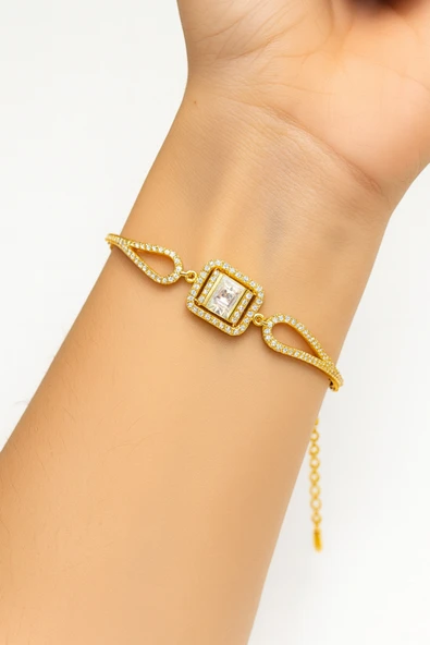 ÇEKİRDEK JEWELRY 925 Ayar Gümüş Altın Kaplama Baget Taşlı Bileklik ürün görseli 1