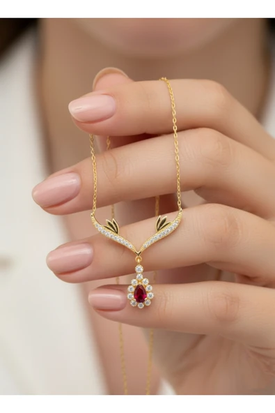 ÇEKİRDEK JEWELRY 925 Ayar Gümüş Damla Taşlı Kanatlı Kolye ürün görseli 1