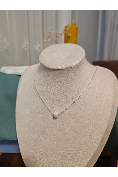 İNCİORA JEWELRY GERÇEK DOĞAL 8-9 mm TEK İNCİLİ (PREMIUM KALİTE) , GÜMÜŞ ZİNCİR KOLYE ürün görseli 1