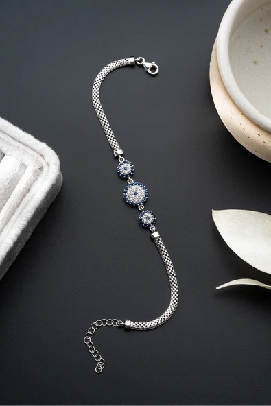 ÇEKİRDEK JEWELRY Gümüş Nazar Boncuklu Bileklik 925 Ayar – Zirkon Taşlı Modern Kadın Takısı ürün görseli 1