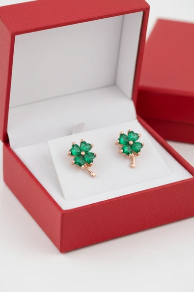ÇEKİRDEK JEWELRY 925 Ayar Gümüş Zümrüt Taşlı Yonca Küpe ürün görseli 1