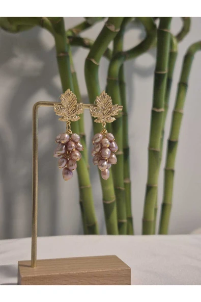 İNCİORA JEWELRY GERÇEK DOĞAL MOR İNCİ ÜZÜM YAPRAKLI SALKIM KÜPE ürün görseli 1