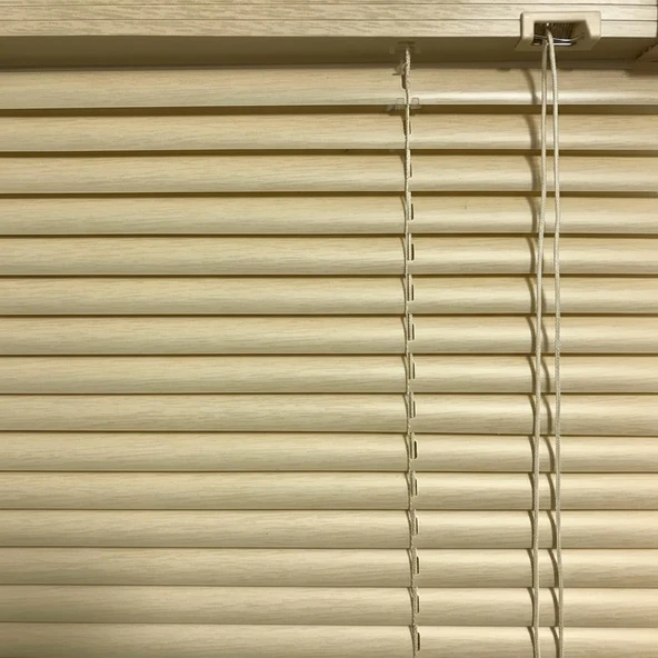 PVC JALUZI 25MM 90X200 CM AHSAP DESEN NATURAL ürün görseli 1