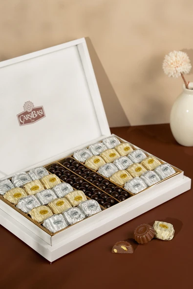 Yaldızlı Çiçek Baton Çikolata & Fındık Draje ürün görseli 1