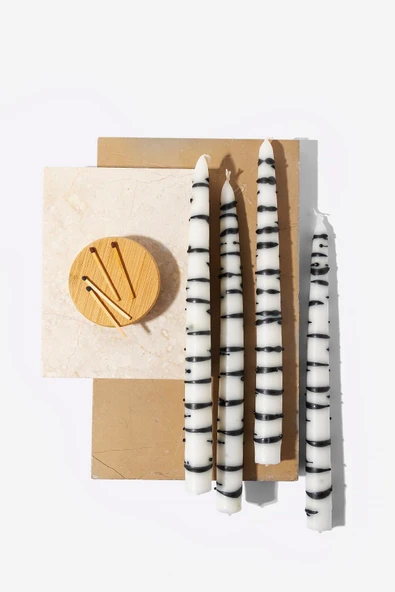 Gizemli Home 4 Lü Set Siyah Zebra Desen Şamdan Mumu ürün görseli 1