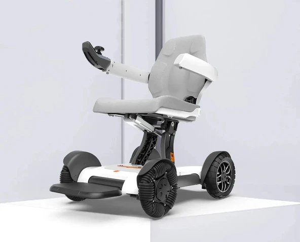 Poylin Akülü Tekerlekli Sandalye | Robotik Yay Teknolojisi, Yanal Dönüş Manevra Sistemi P210 Robotics ürün görseli 1