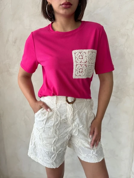 Kadın Cep Detaylı Dantel Aplikeli Basic T-Shirt - Resim 8