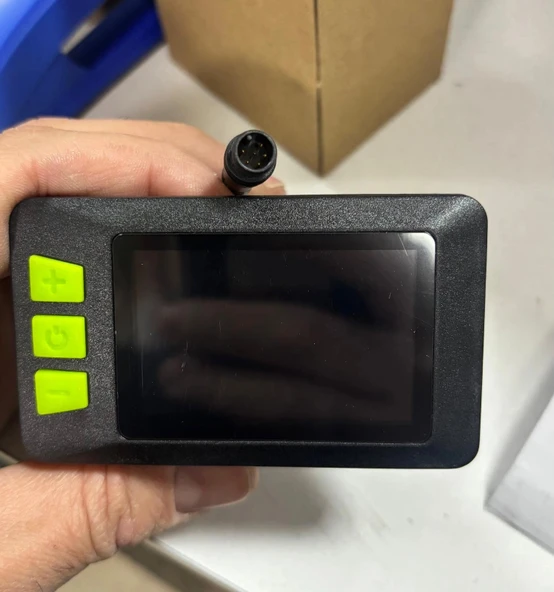 E-BİKE KİLOMETRE SAATİ DİGİTAL GÖSTERGELİ USB'Lİ (YEŞİL DÜĞME) ürün görseli 1