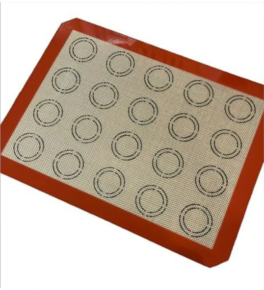 Silikon Pişirme Matı (Kırmızı, 30 x 40) ürün görseli 1