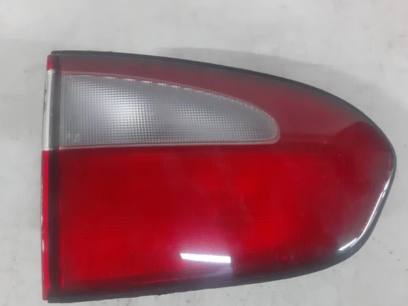 Hyundai Starex Minibüs Panelvan  1999 MODEL Stop Lambası SOL İÇ YARIM PARÇA SOFÖR TARAFI ürün görseli 1