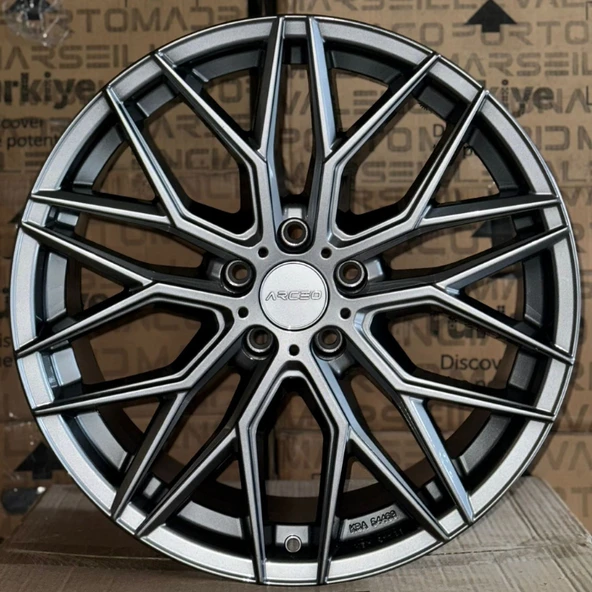 5*112*19*8.5-9.5 ET38-45 CH73.1 HYPER BLACK ARCEO VALENCİA JANT ürün görseli 1