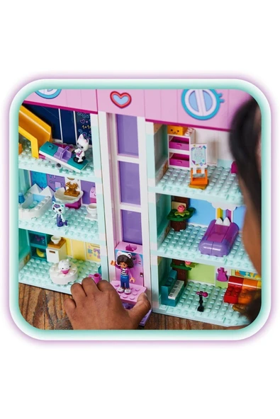 LEGO ® Gabby’s Dollhouse 10788 - 4 Yaş ve Üzeri  Yaratıcı Oyuncak Yapım Seti (498 Parça) ürün görseli 1