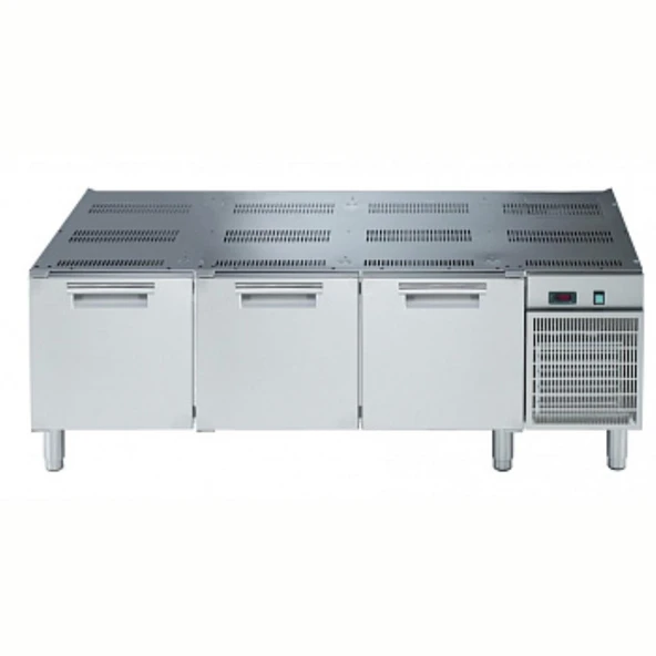 Electrolux Professional Soğutmalı Cihaz Altı Tezgah, 3 Kapılı, +10/- 2°c, Otomatik Defrost-r290 E7TTCECOMKN ürün görseli 1