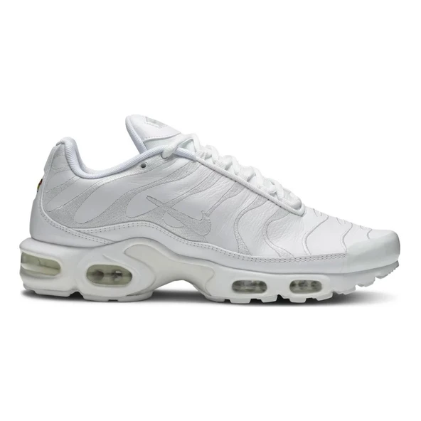 Nike Air Max Plus Triple White ürün görseli 1