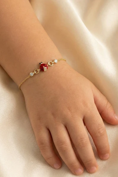 925 Ayar Gümüş Altın Yaldızlı Kırmızı Mineli Uğur Böceği Figürlü Çocuk Bileklik SGTL13296GOLD ürün görseli 1