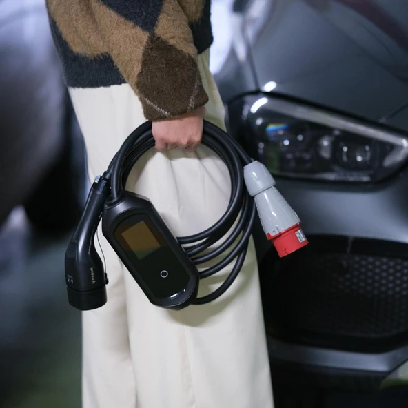 Yasomi 11 Kw Trifaze Taşınabilir Elektrikli Araç Şarj Cihazı (24 Ay Garanti) ürün görseli 1
