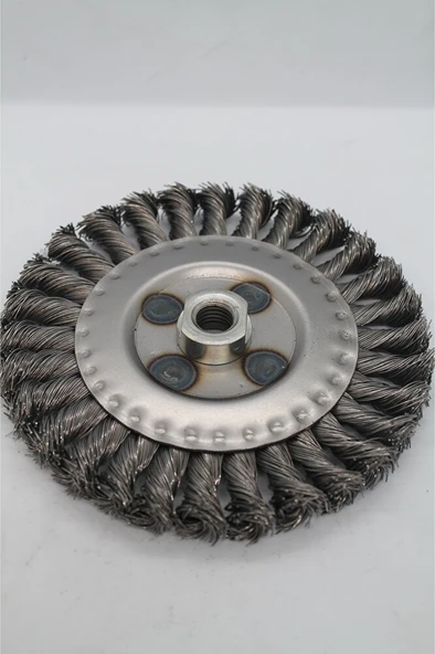 050-BD M14 Vidalı Burgulu Dairesel Fırça 150mm ürün görseli 1