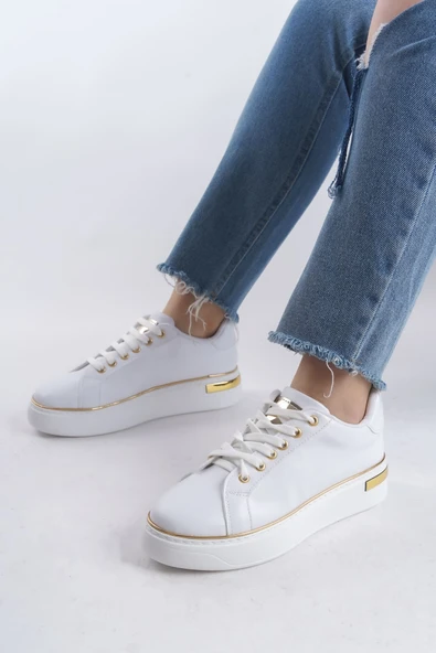 Beyaz Altın Bağcıklı Kadın Sneaker ürün görseli 1