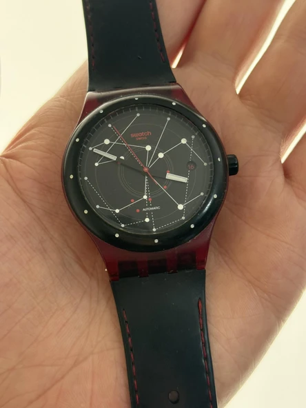 Swatch SUTR400 Sıstem Red Unisex Silikon Kol Saati 2.El ürün görseli 1