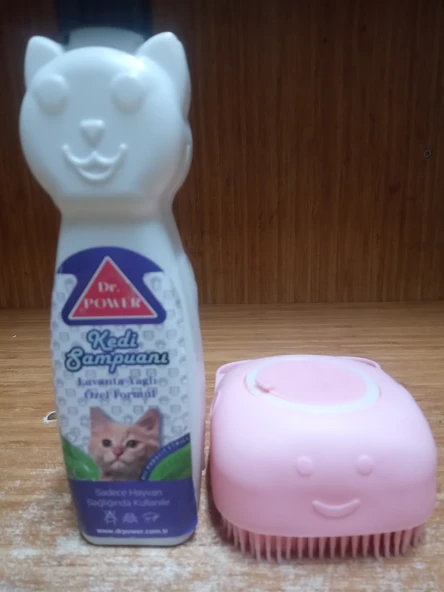 Kedi Dış Parazit Lavanta Yağlı Özel Formül Şampuan 200 Mg+su hazneli yıkama kesesi ürün görseli 1