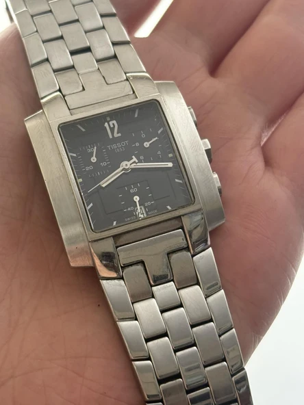 Tissot Chronograph Çelik Kordon Erkek Kol Saati 2.El ürün görseli 1