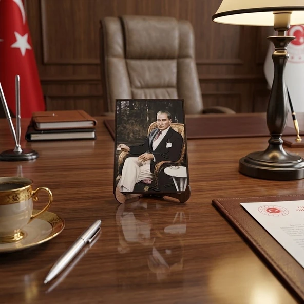 Atatürk Masaüstü Ahşap Tablo - Kabartmalı Baskı Şık Hediyelik 11x16 cm No 4 ürün görseli 1