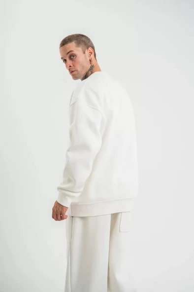 Uzun Kol Bisiklet Yaka Basic SweatShirt - Beyaz - Resim 3