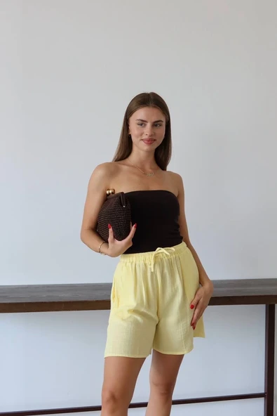Müslin kumaş şort bağcıklı sarı pt - Resim 4