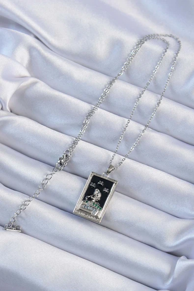 Zarif Kadın için Silver Çelik Zincir Zirkonlu Siyah Mineli Kız Tarot Kolye ürün görseli 1