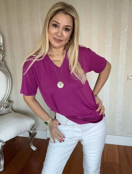 Kadın Kısa Kollu V Yaka Bluz ürün görseli 1