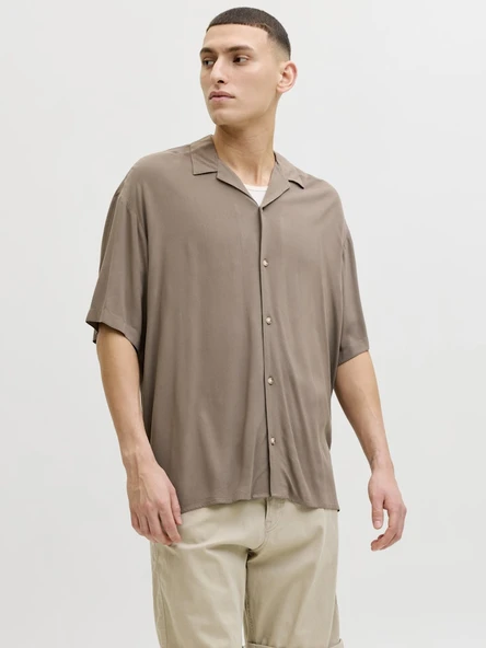 JACK JONES Erkek Viskon Rahat Kesim Kısa Kollu Gömlek 12288852 ürün görseli 1