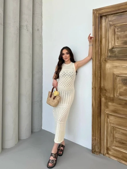 Kadın Kolsuz Kuş Gözü Teday Full Transparan Maxi Boy Elbise ürün görseli 1