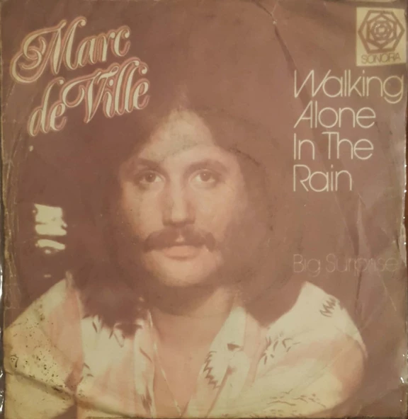 Marc De Ville Walking Alone In The Rain 45lik Plak ürün görseli 1