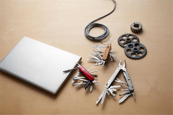Victorinox 1.7725.T CyberTool M Çakı - Resim 4