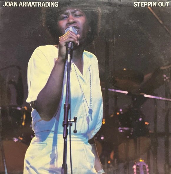 Joan Armatrading Steppin' Out LP Plak ürün görseli 1