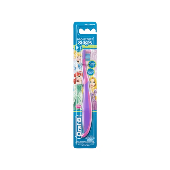 Oral-B Diş Fırçası Çocuk Cars 3-5 Yaş Stages ürün görseli 1