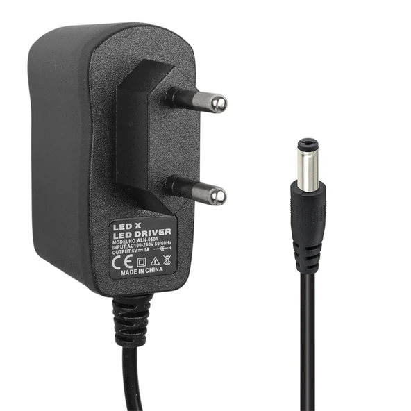 Powermaster PM-5737 5 Volt - 1 Amper 3.5*1.35 Mm Uçlu Plastik Kasa Priz Tipi Adaptör ürün görseli 1