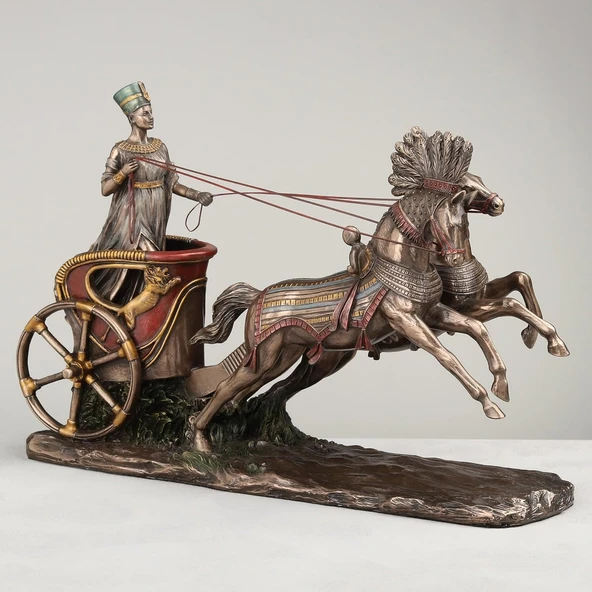 Wise VERONESE BİBLOLAR - Mısır Tarihi-NEFERTITI Ebat:29,5x9x19 CM ürün görseli 1